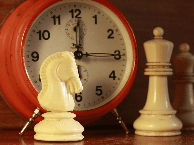 chess clock for early mobile game strategy